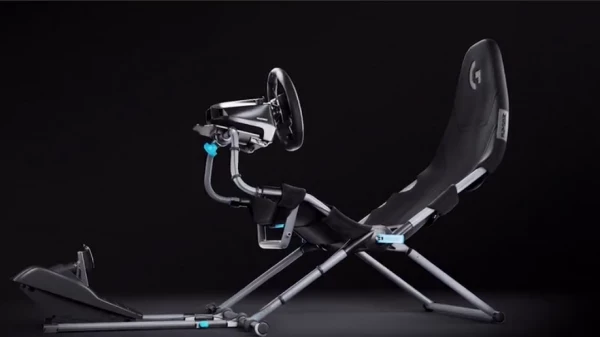 Logitech выпустила мобильное и гибкое гоночное кресло