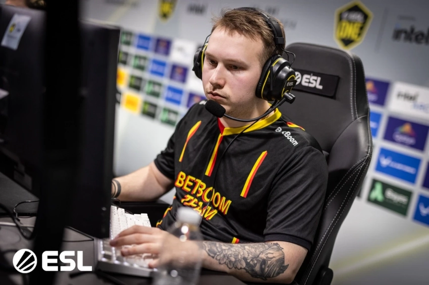 Мидер BetBoom Team по Dota 2 допустил уход в стриминг на постоянной основе к 2027 году